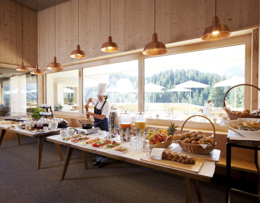 Bergfrühstück im Restaurant Frööd